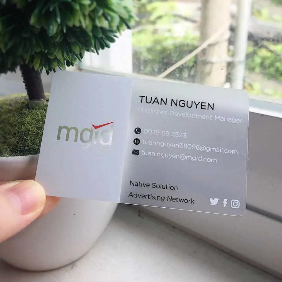 Card Nhựa Trong