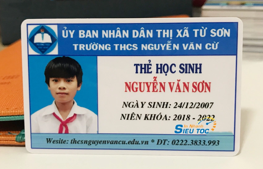 Thẻ Học Sinh